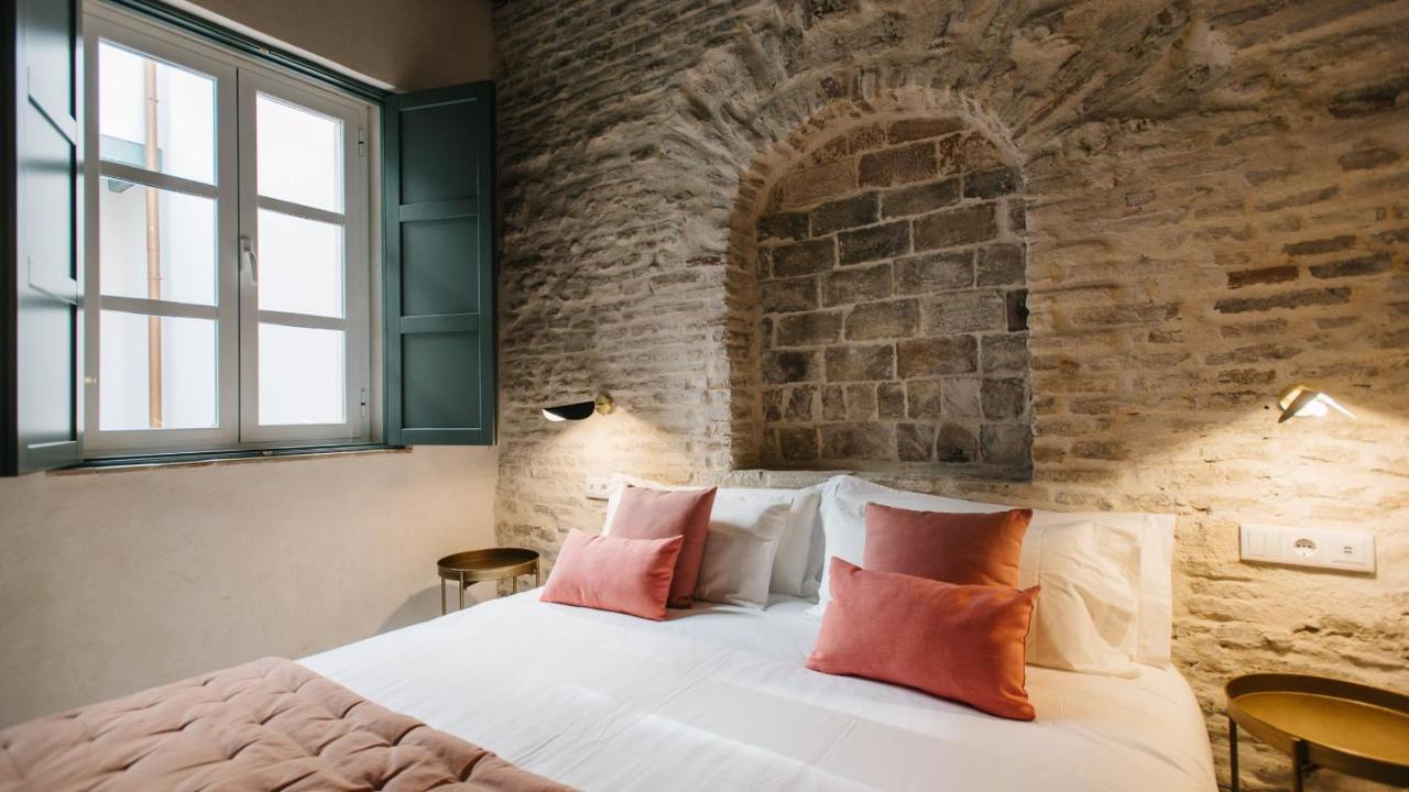 Rocio Suites Apartments Seville Ngoại thất bức ảnh